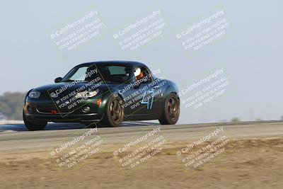 media/Oct-19-2025-Speed Ventures (Sun) [[a6e7fe67be]]/Purple/Session 1 (Grapevine)/